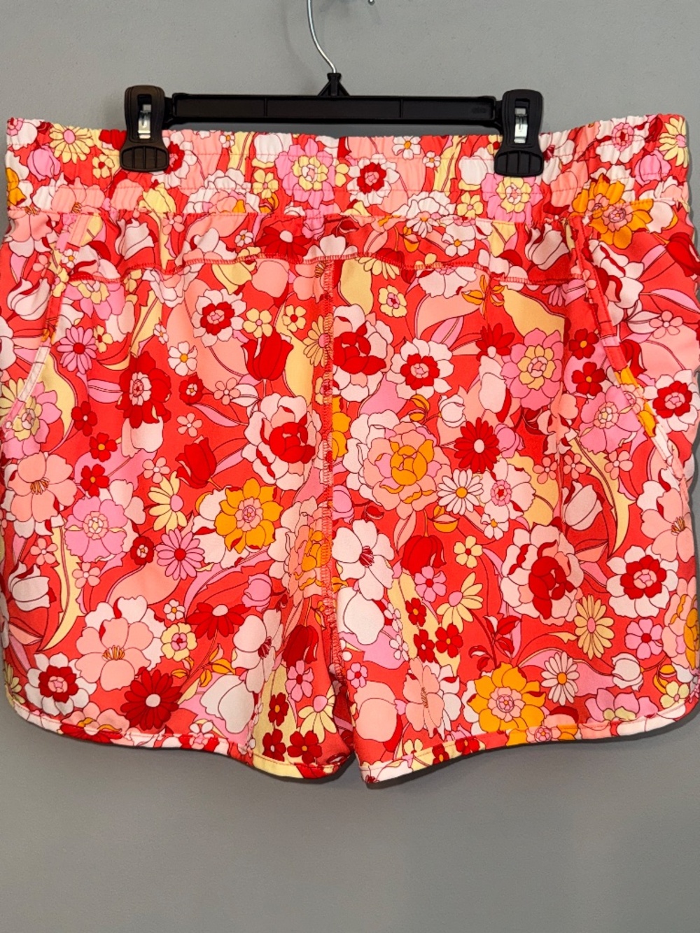 NWOT Avia Active Running Shorts Groovy Bloom Interior Shorts Size XXL - Picture 6 of 7